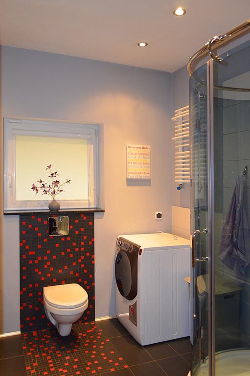Ferienwohnung Apartament Dzierżoniów Zimmer foto