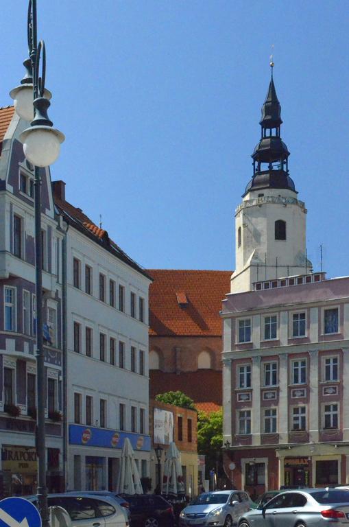 Ferienwohnung Apartament Dzierżoniów Zimmer foto