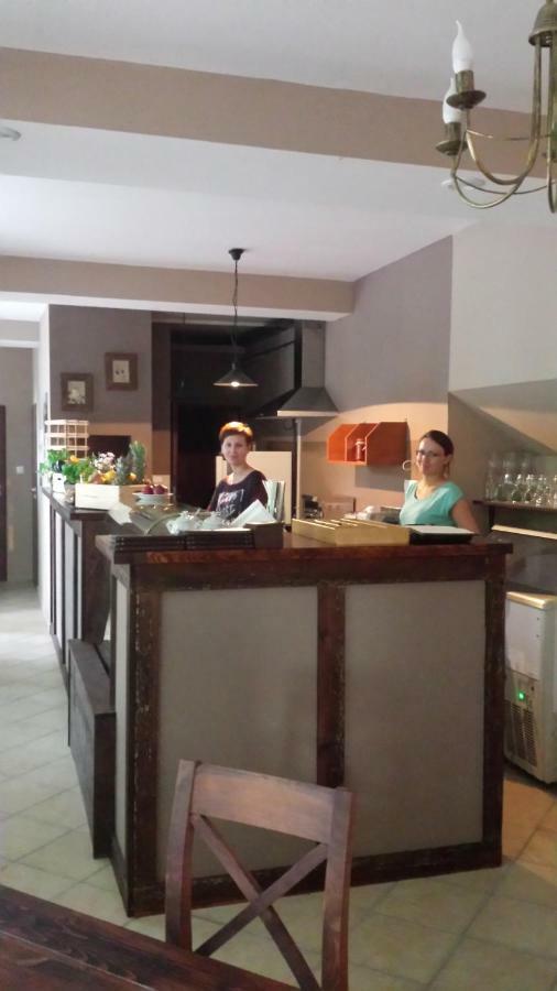 Ferienwohnung Apartament Dzierżoniów Exterior foto